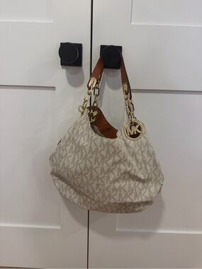 Michael Kors Beige Logo-Print Chain Strap Hobo